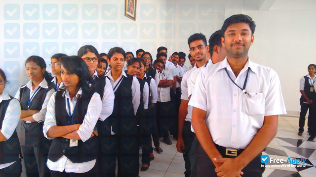 Foto de la Bharata Mata School of Legal Studies #11