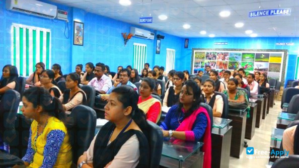 Foto de la Bajali College Pathsala #3