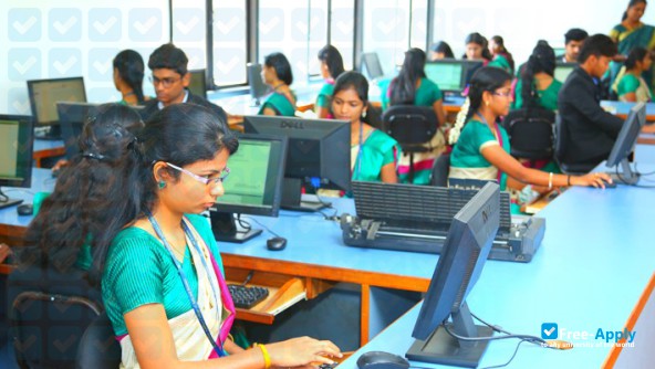 Foto de la Sri Krishna Adithya College of Arts and Science #9