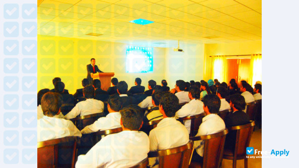 Foto de la Al-Barkaat Institute of Management Studies #3