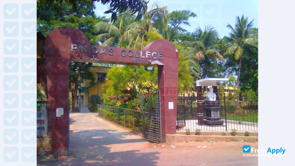 Photo de l’P N DAS College #5