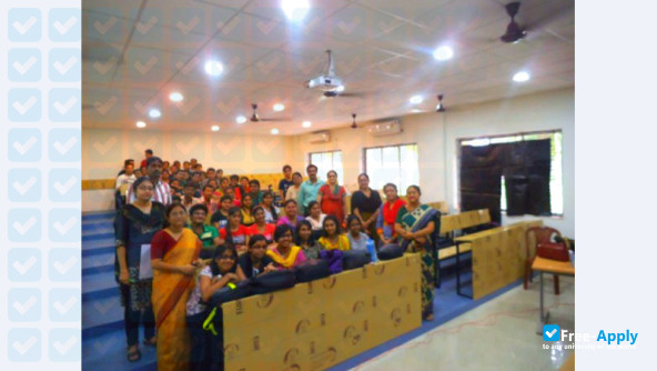 Foto de la THK Jain College Kolkata #1