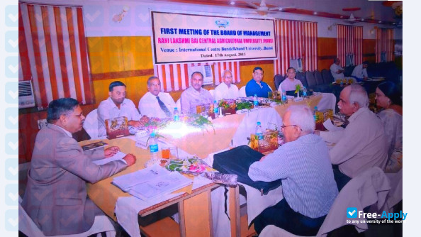 Foto de la Rani Lakshmi Bai Central Agricultural University #4