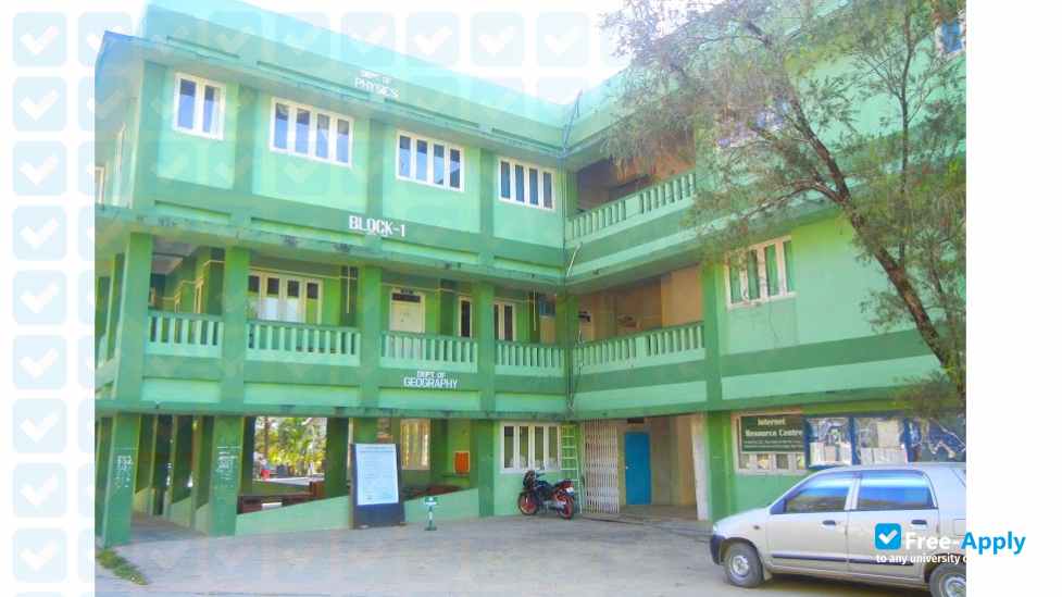Foto de la Pachhunga University College #4