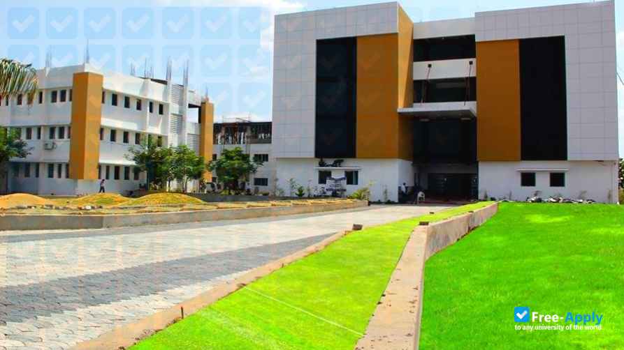 Suresh Deshmukh College of Engineering photo #8