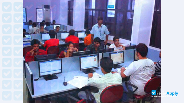 SIES Graduate School of Technology photo #9