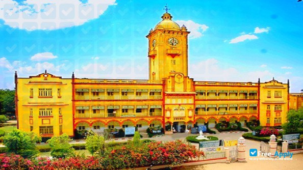 Seth Gyaniram Bansidhar Podar College фотография №2