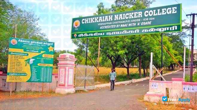 Foto de la Chikkaiah Naicker College #2