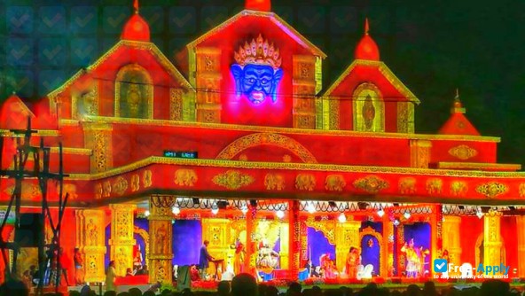 Foto de la Panchayat College Bargarh #5