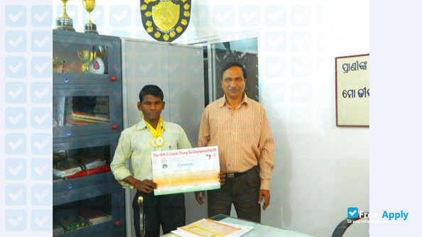 Foto de la Panchayat College Bargarh #6