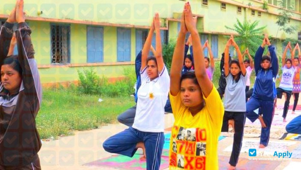 Foto de la Panchayat College Bargarh #7