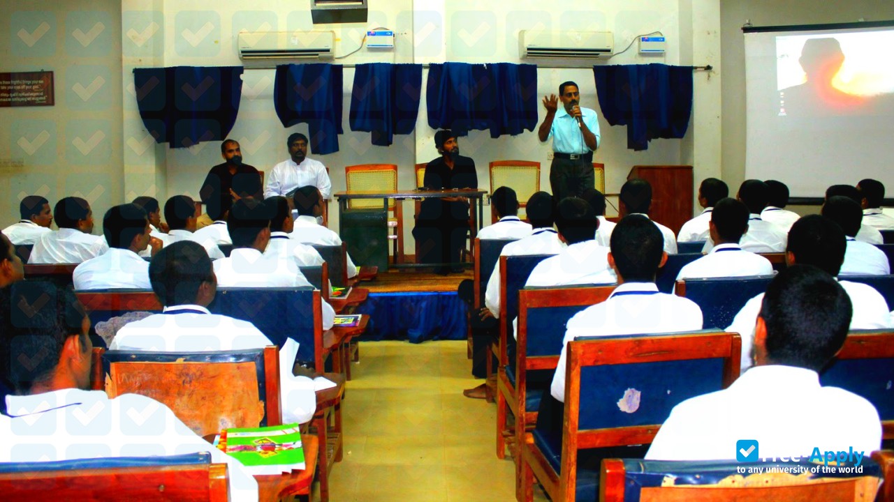 Foto de la Kerala Police Academy #7