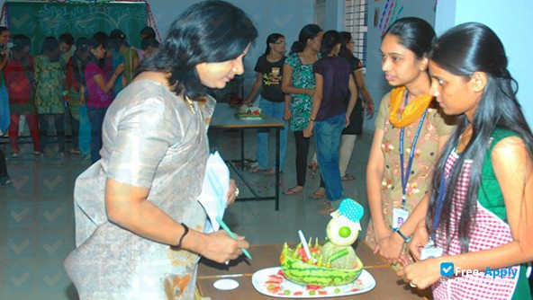 Foto de la Chaudhari Technical Institute MBA #3