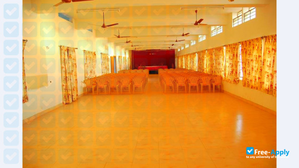 Photo de l’Bharath College Thanjavur #3