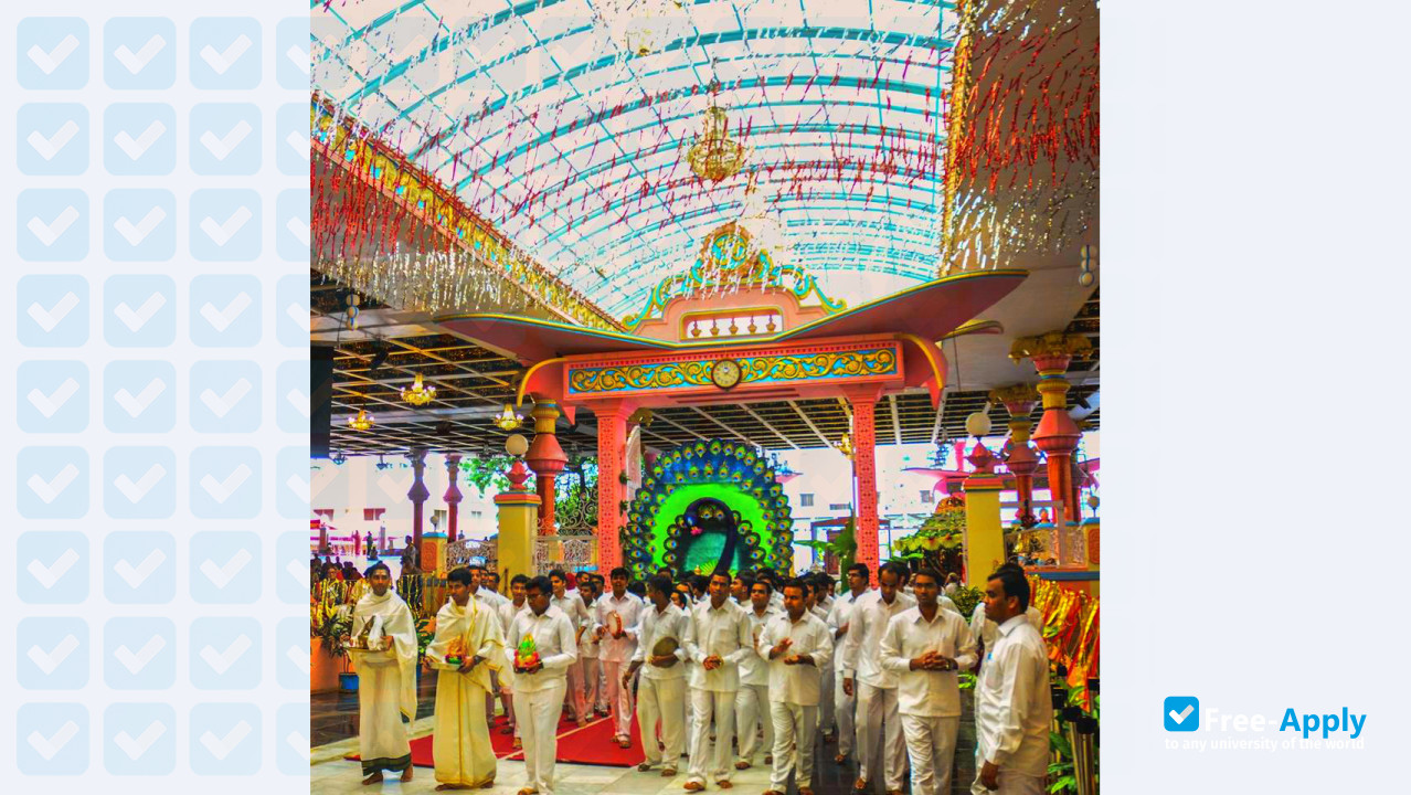 Photo de l’Sri Sathya Sai Institute of Higher Learning #7