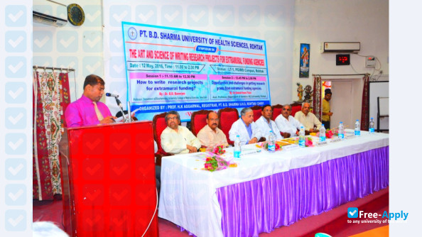 Foto de la P. T. Bhagwat Dayal Sharma Post Graduate Institute of Medical Sciences Rohtak #5