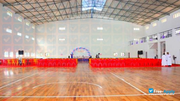 Photo de l’St. Pius X College #13