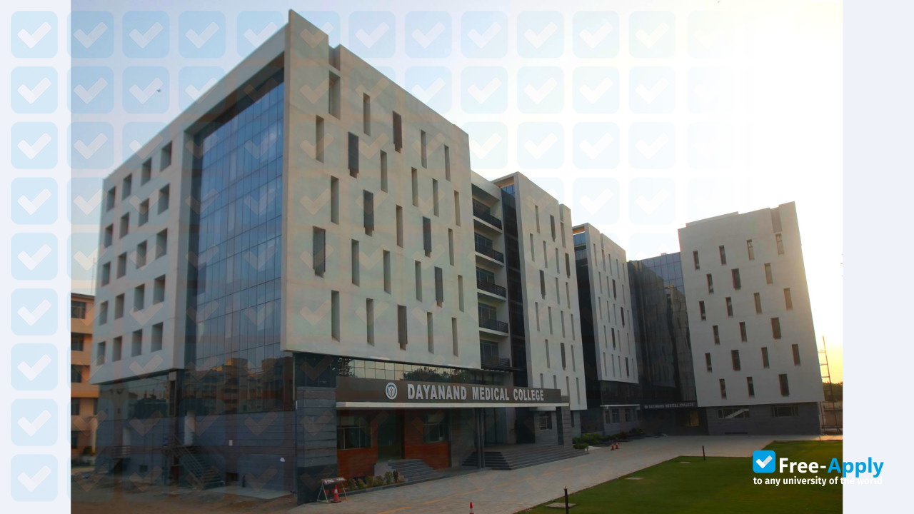 Dayanand Medical College and Hospital фотография №6