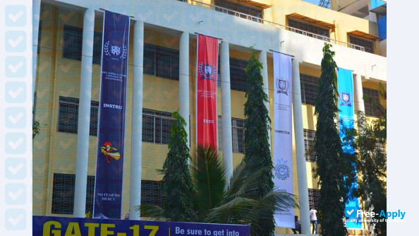 Foto de la Smt Indira Gandhi College of Engineering #2