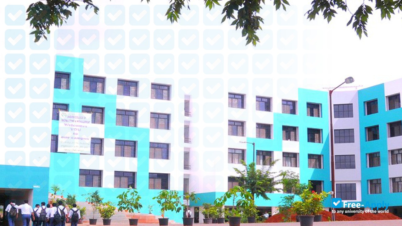 Foto de la Smt Indira Gandhi College of Engineering #6