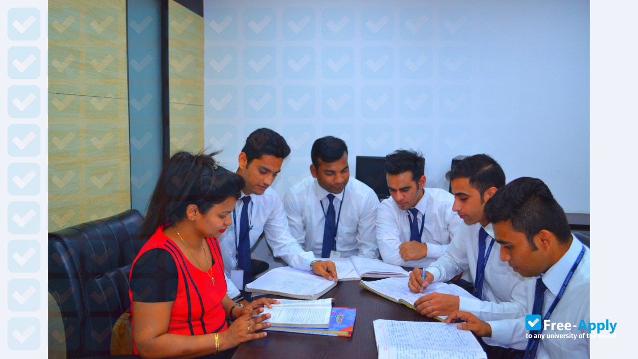 Foto de la Air Hostess Training Institute and Ticketing Course In Delhi #11