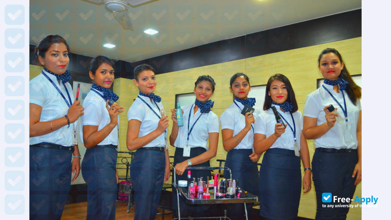 Foto de la Air Hostess Training Institute and Ticketing Course In Delhi #14