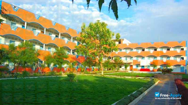 Photo de l’ABR College of Engineering and Technology Kanigiri