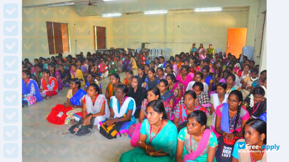 Foto de la Bharathi Womens College #6