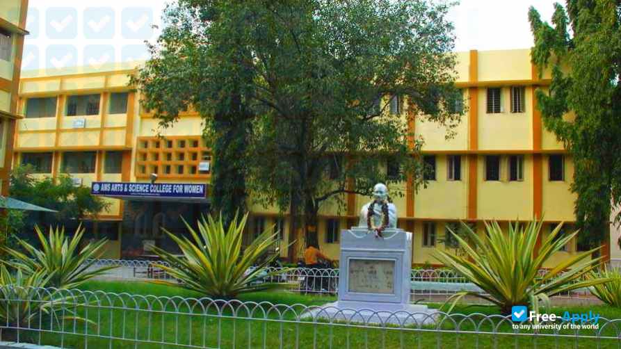 Foto de la Andhra Mahala Sabha Arts and Science College for Women #3