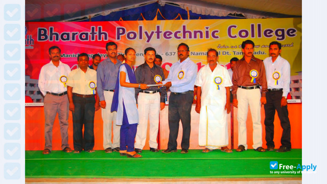 Foto de la Bharath Polytechnic College #9