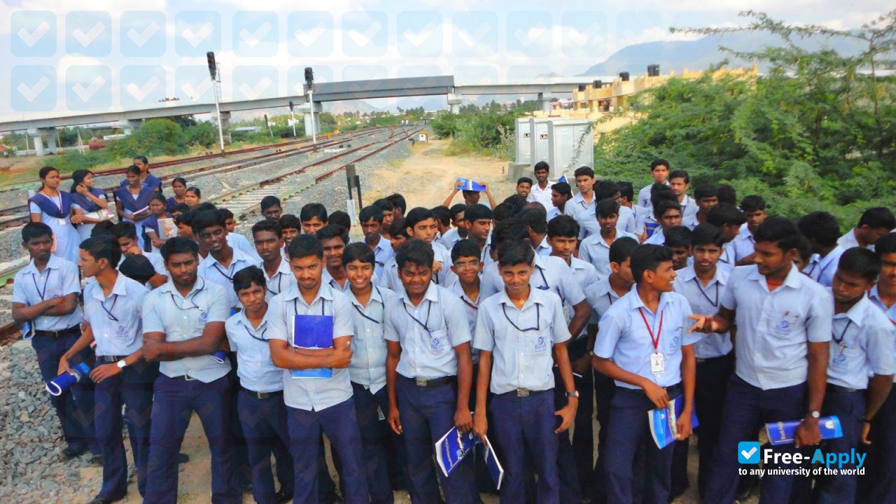 Bharath Polytechnic College фотография №5