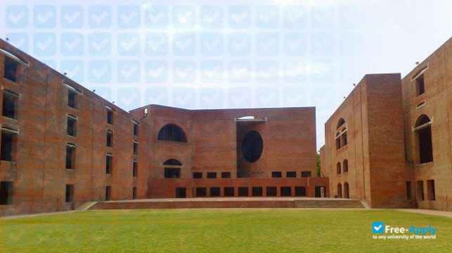 Indian Institute of Management Ahmedabad фотография №1
