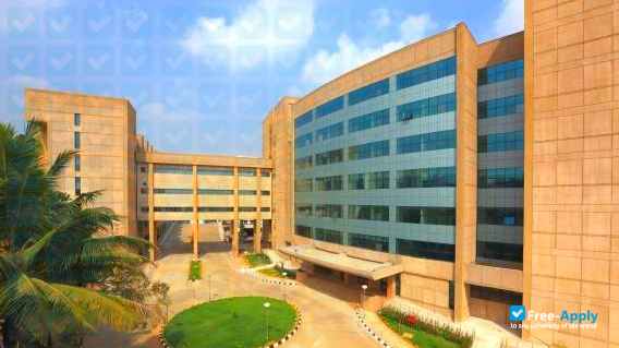 Photo de l’Nizam's Institute of Medical Sciences #8