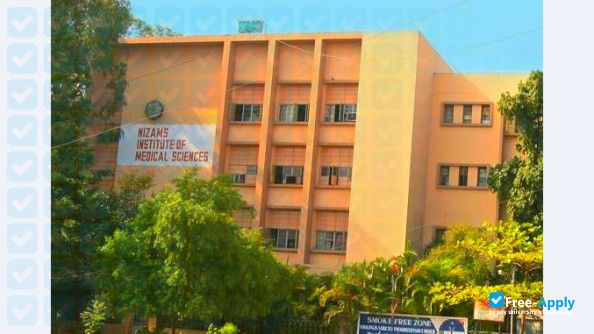 Photo de l’Nizam's Institute of Medical Sciences #3