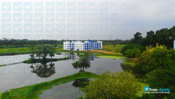 West Bengal State University фотография №3