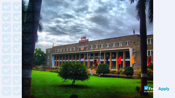 Armed Forces Medical College photo #2