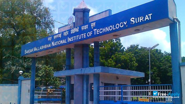 Foto de la Sardar Vallabhbhai National Institute of Technology Surat #6