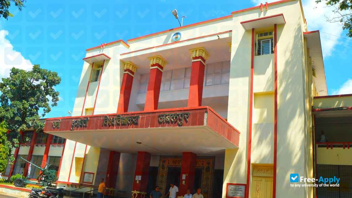 Foto de la Rani Durgavati Vishwavidyalaya Jabalpur #3