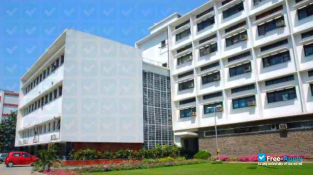 Foto de la School of Planning and Architecture #1