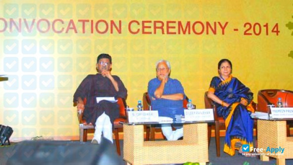 Foto de la Azim Premji University #5