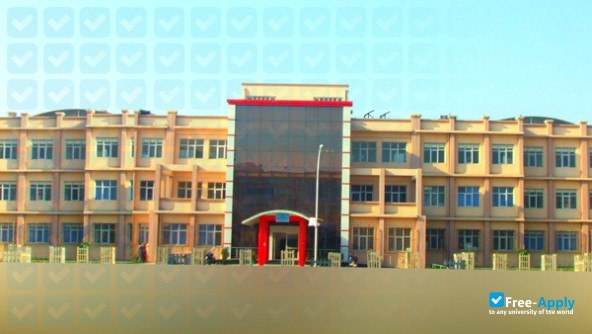 Maharshi Dayanand University фотография №5
