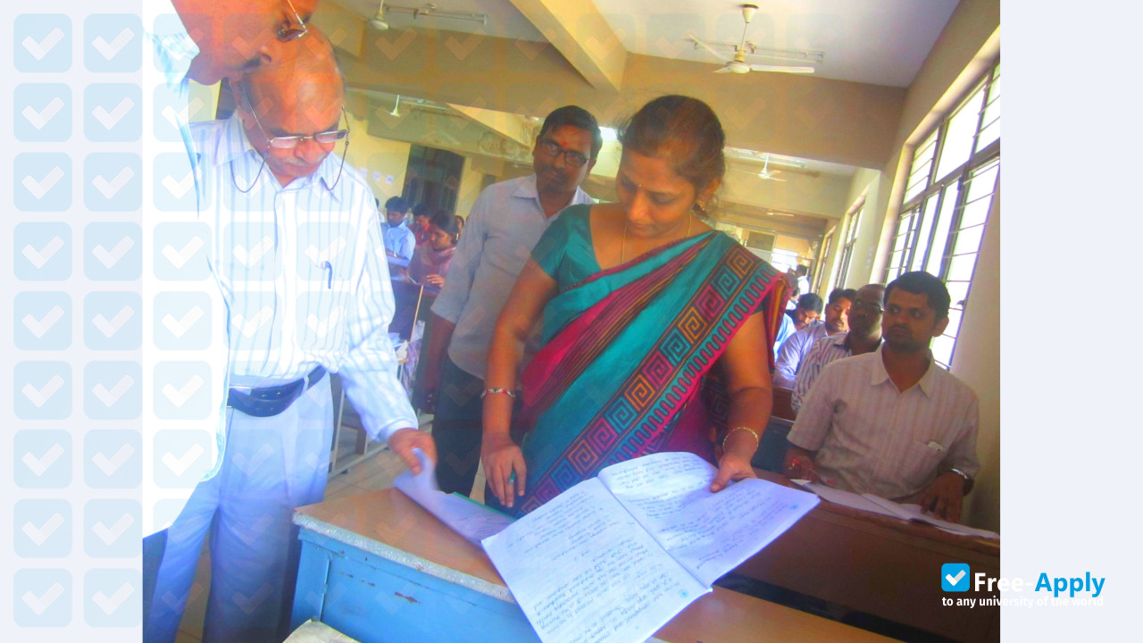 Photo de l’Jawaharlal Nehru Technological University Anantapur #8