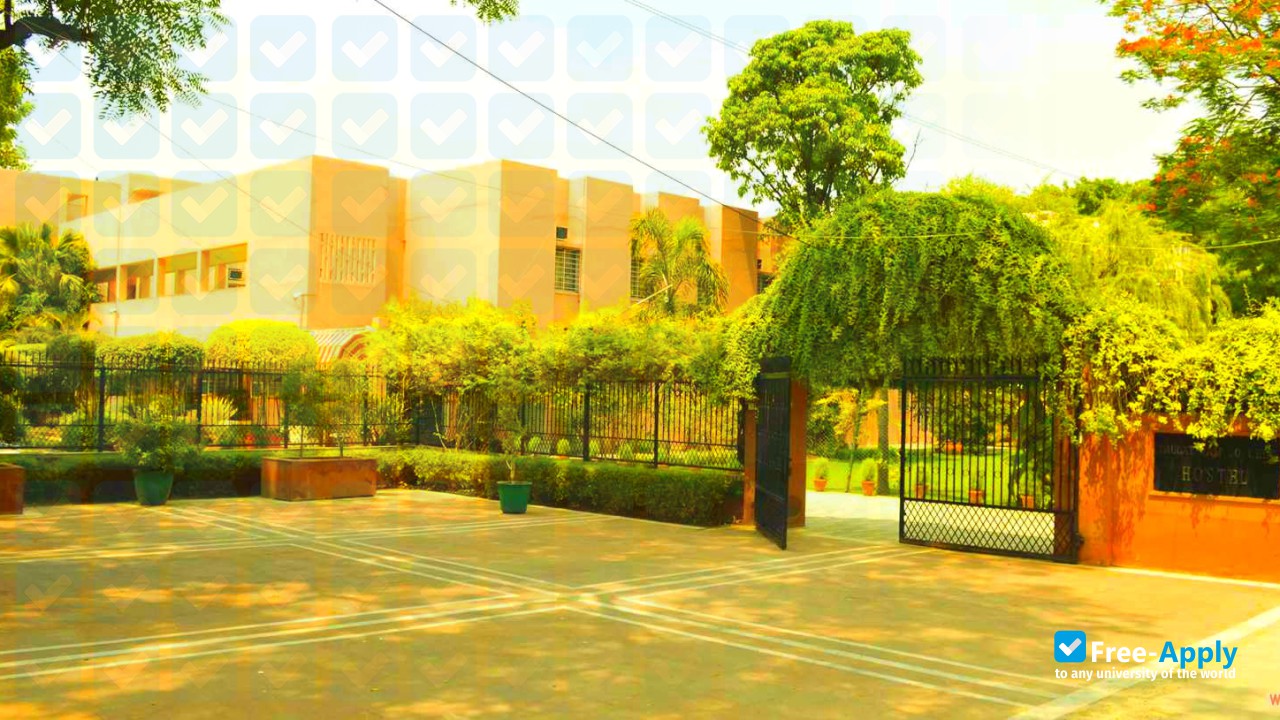Daulat Ram College фотография №7