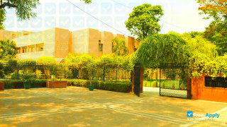 Daulat Ram College миниатюра №3