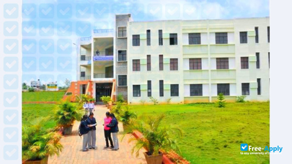 Foto de la Vidyavardhaka College of Engineering #9