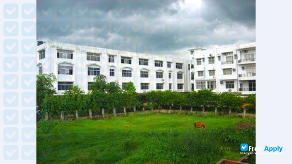 Institute of Engineering and Management Kolkata фотография №1