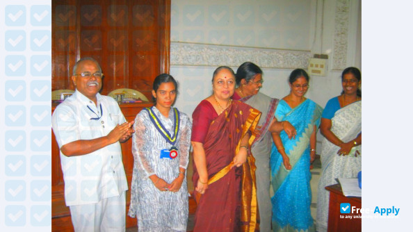 Foto de la Meenakshi College for Women #2
