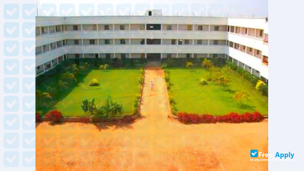 Jyothishmathi Institute of Technology & Science фотография №10
