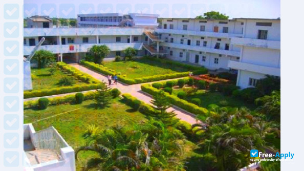 Jyothishmathi Institute of Technology & Science фотография №9
