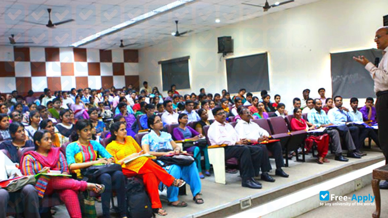 M O P Vaishnav College for Women photo #6